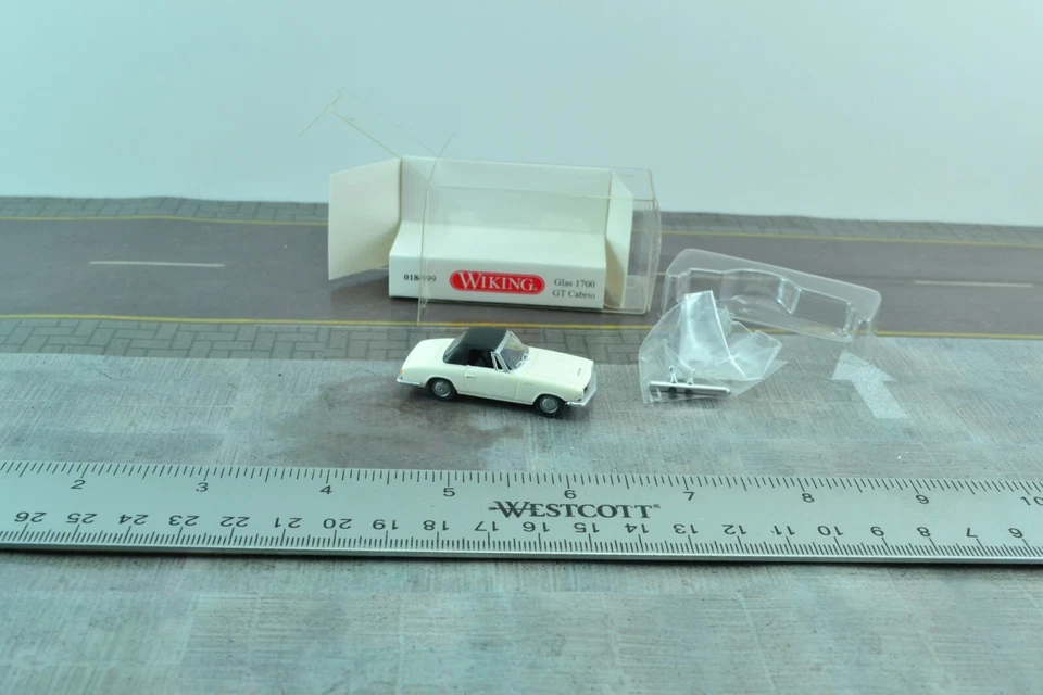 Wiking 018699 Glas 1700 GT 可调式汽车 白色 1:87 比例 HO — 第 2/3 张图片