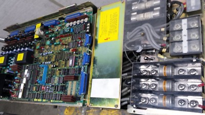 アンプ Fanuc A06B-6044-H021 AC SPINDLE SERVO アンプ Fanuc A06B-6044-H021 AC SPINDLE SERVO FANUC DRIVE AC