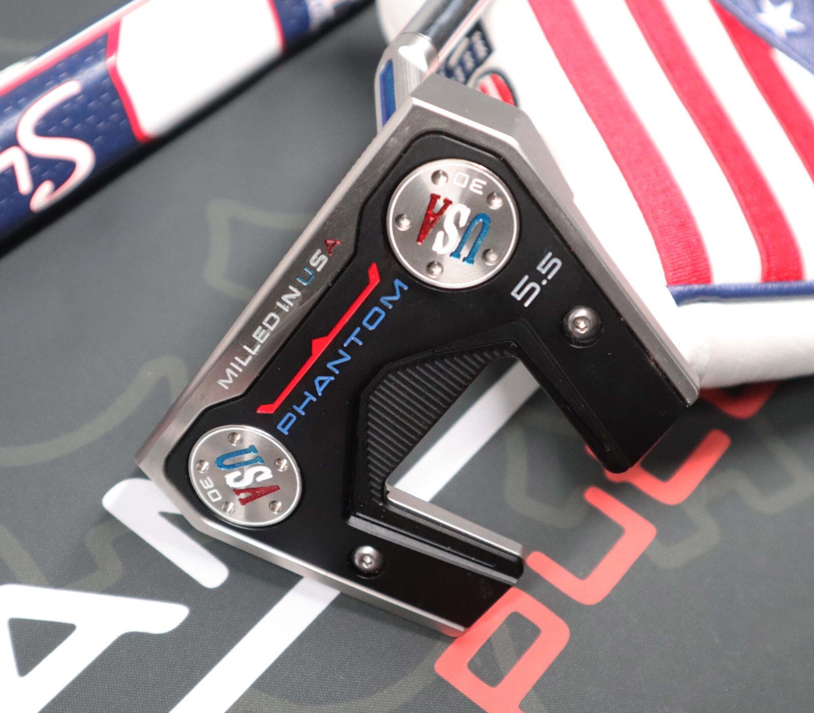 Putter Scotty Cameron Phantom X5.5 édition Personnalisée 'MoneyMaker' 2024 - Droitier, Livraison Gratuite