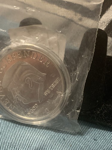 2024 Donald Trump Never Surrender Coin - 第 7/8 張圖片