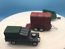 CORGI LAND ROVER 109, CORGI HORSE BOX, DINKY TRAILER  3 IN TOTAL REF :  MAR : 6