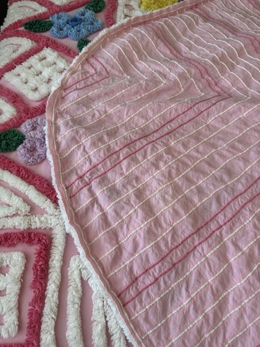 Vtg Chenille Bedspread Cottage Prairie Pink Rainbow Flowers Grandma Quilt Rare - Bild 3 von 11