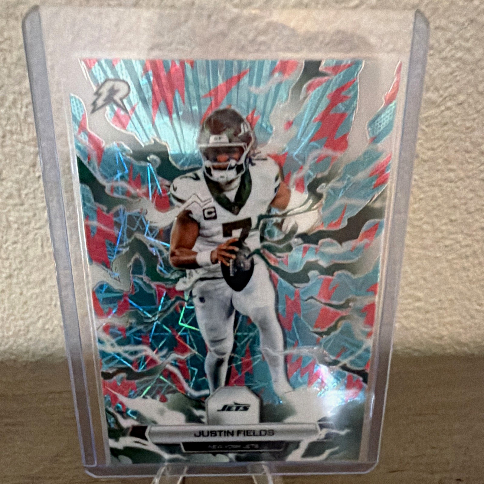 Topps Resurgence 2025 Justin Fields New York Jets NFL Laser Refractor Card #75