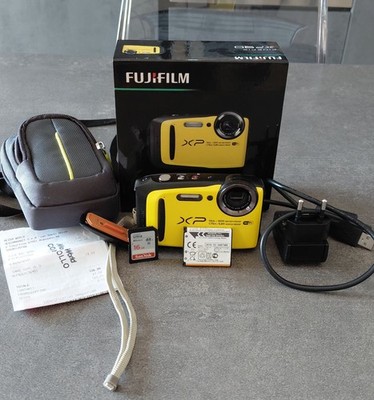 Fujifilm FINEPIX XP90 16,4 MP Digitalkamera gelb