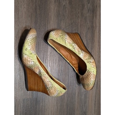 Lanvin Paris Snakeskin Print Leather Wedge Pumps Green Tan Wood Heel Size 40