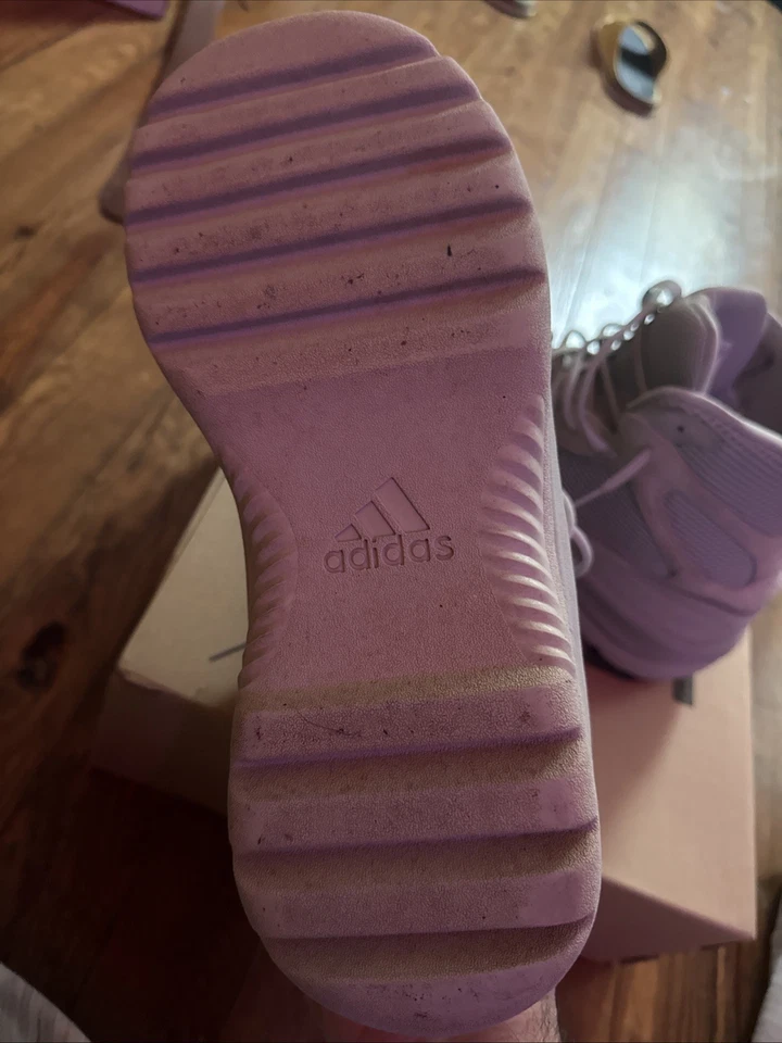 Bota Adidas Yeezy Desert Foto 3 de 4