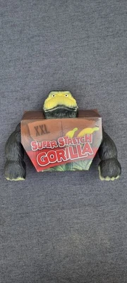 KIDS GLOBE Kinder XXL Super Stretch Gorilla (22 cm, 1,5 kg, dehnbar) Spielzeug schwarz Affe