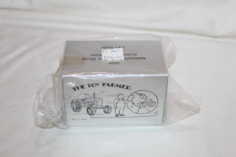 NEW Ertl Toy Farmer Case 800 Case-o-matic Drive Tractor 1990 Diecast 1:43 - Image 2 of 3