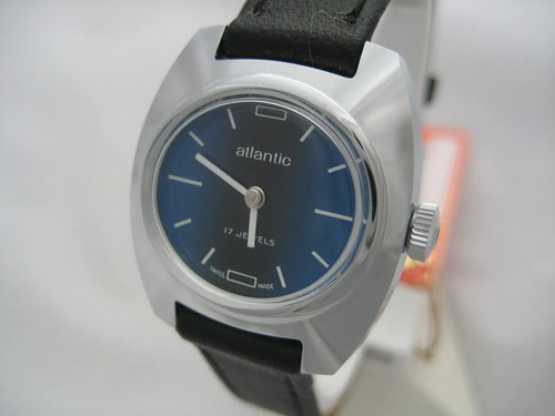 NOS NEW VINTAGE SWISS 17 JEWELS ANTIMAGNETIC ATLANTIC WOMEN'S WATCH 1960'S