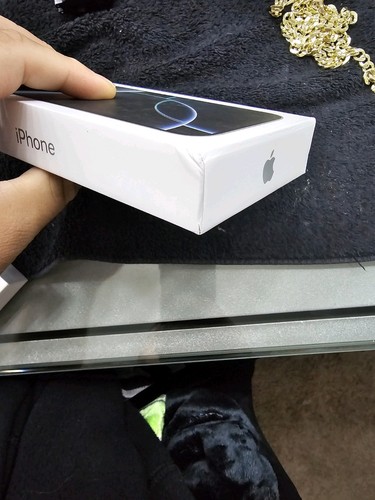 Smartphone Apple iPhone 15 Pro Max 1 To blanc titane débloqué - état A+ - Photo 2 sur 2