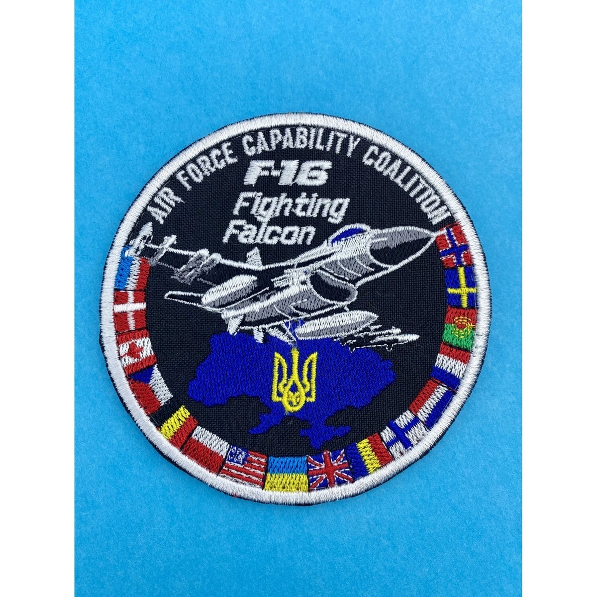 PACAF F-16 パッチ Amazon.co.jp: 三沢基地 PACAF F-16 デモチームパッチ : おもちゃ