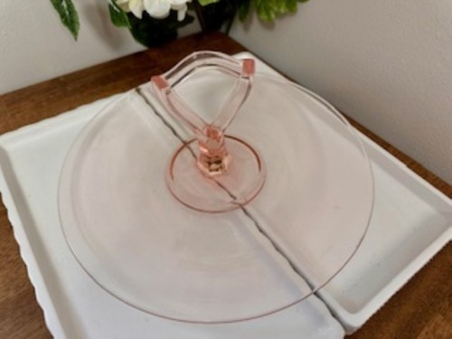 Pink Depression Glass Sandwich Plate – Vintage Handled Serving Tray 1930s Plain - Picture 2 of 4