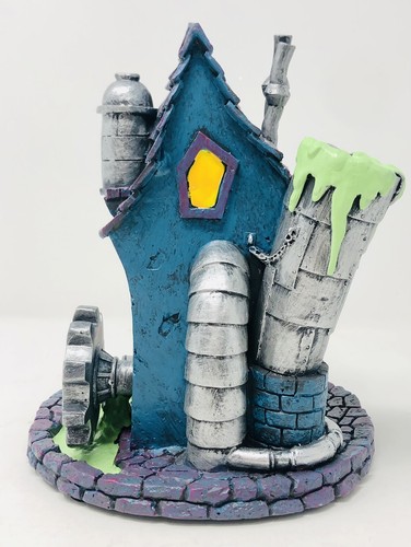 Disney Nightmare Before Christmas Slime House Hawthorne Black Light Village - Picture 4 of 11