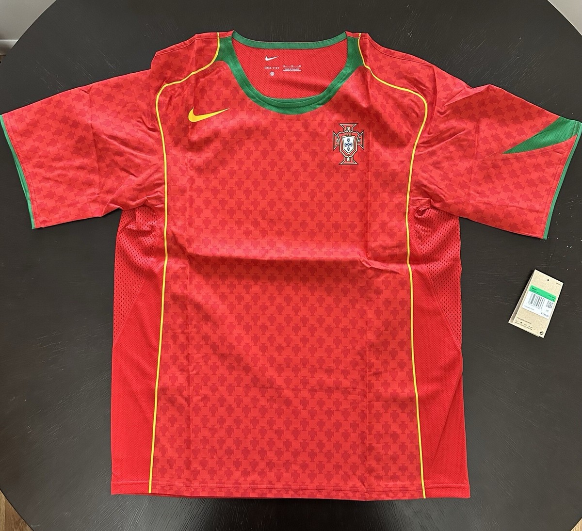 NEW Nike Portugal 2004 Reissue Men's Soccer Jersey HF6851