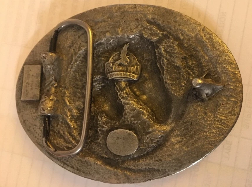 Hebilla de cinturón esmaltada vintage 1991 Siskiyou par caballos Foto 3 de 4