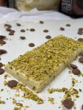 Dubai White Chocolate Belgium Finest Chocolate with Pistachio 140g.