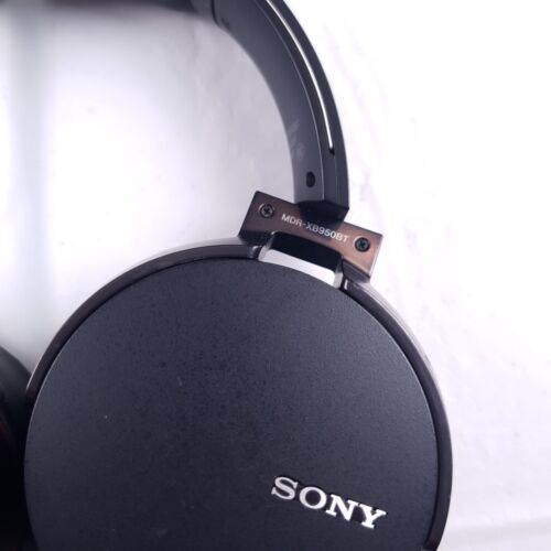 SONY MDR-XB950BT Extra Bass Wireless Headphones Over-Ear Headphones, Black - Picture 3 of 9