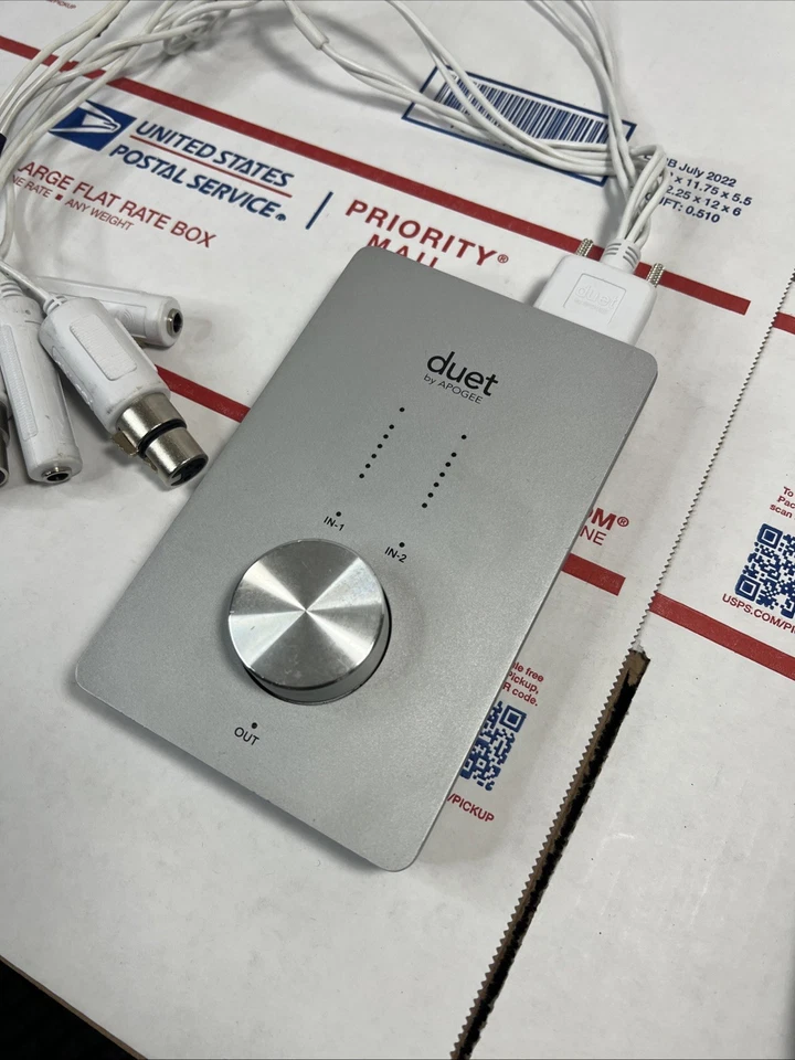 Duet by Apogee Firewire Audio Interface w/ Cables - SAME DAY SHIP - WARRANTY - Image 4 of 4