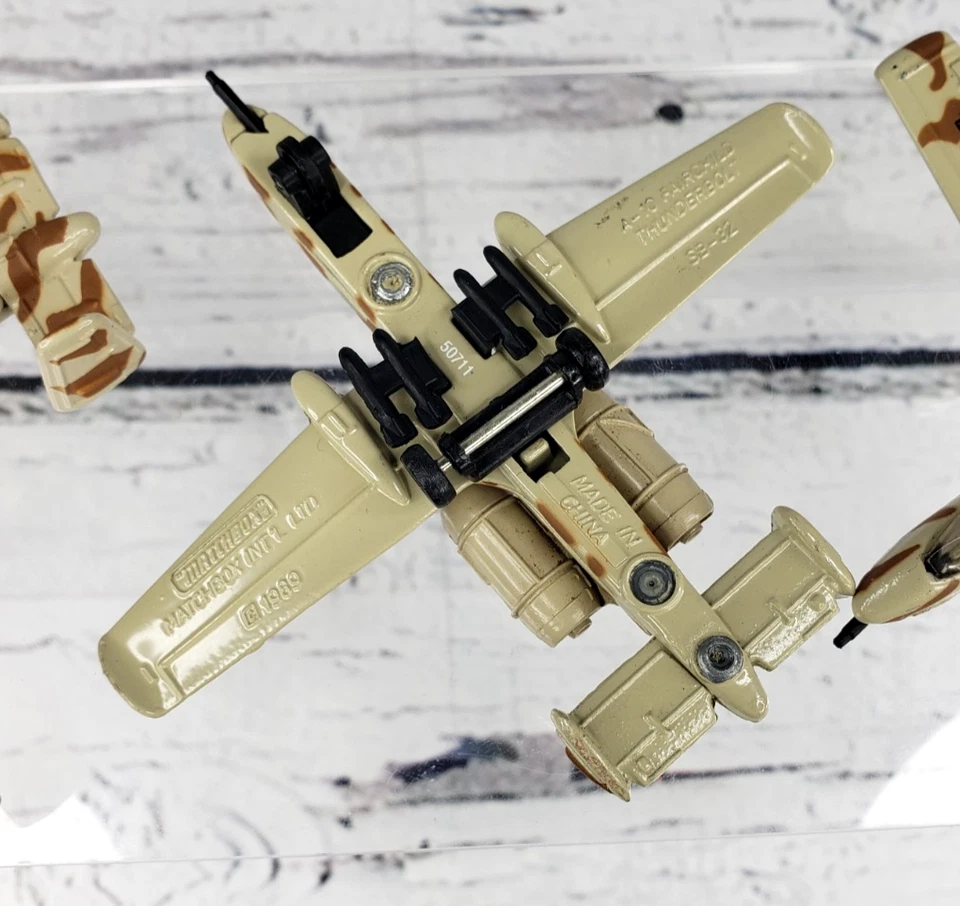 Matchbox 1989 A-10 Fairchild Thunderbolt Desert Camouflage SB-32 Lot of 3 - Image 3 of 3