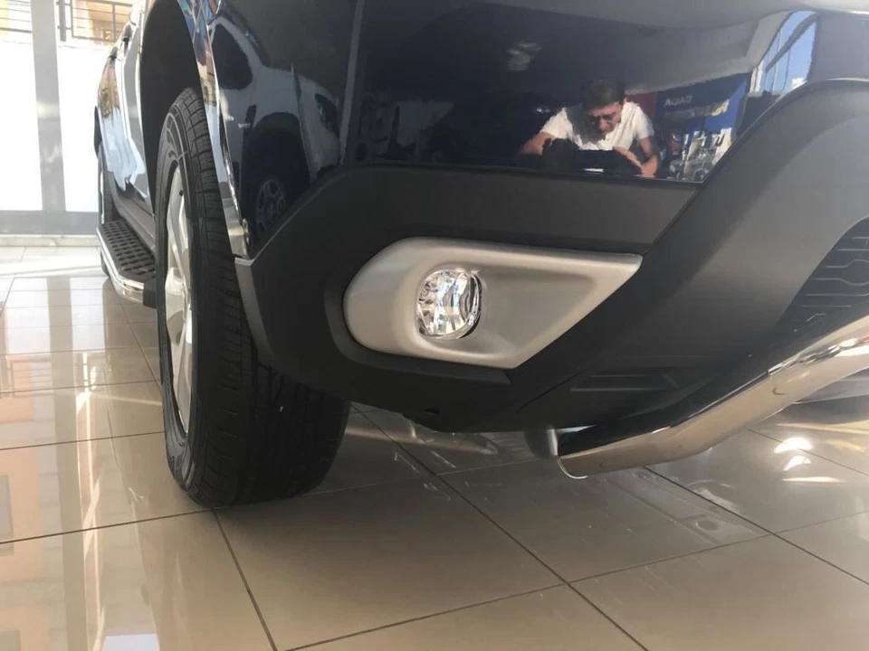 MARCO ANTINIEBLA DELANTERO RENAULT DUSTER DACIA DUSTER 2010-2017 2 piezas Foto 3 de 3