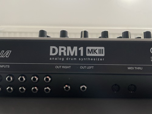 Vermona DRM1 MK III - Deluxe Edition With Trigger Inputs And Wooden Side Panels - Picture 5 of 7