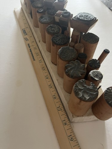 Antik, beschriftet. gummimisch briefmarken siehe bilder. - Bild 18 von 24