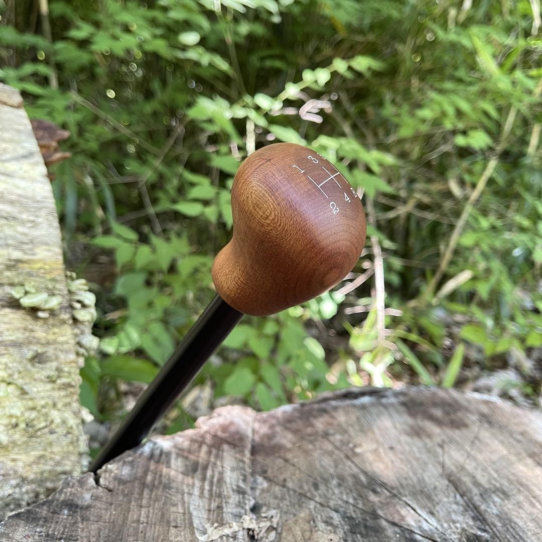 Picture 2 of 11