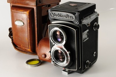 Yashica Yashicaflex Model C 6 x 6 analoge TLR-Kamera 80 mm F/3,5 [N...