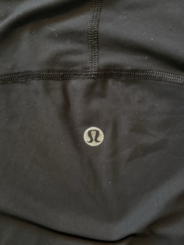 Lululemon Shirt Womens Size 8 Black Short Sleeve Yoga Gym Running Casual - Picture 11 of 14