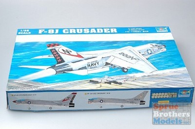 TRP02273 1:32 Trumpeter F-8J Crusader US Navy Fighter #2273
