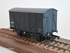 Bachmann GW 12 Ton Ventilated Van Dark Grey