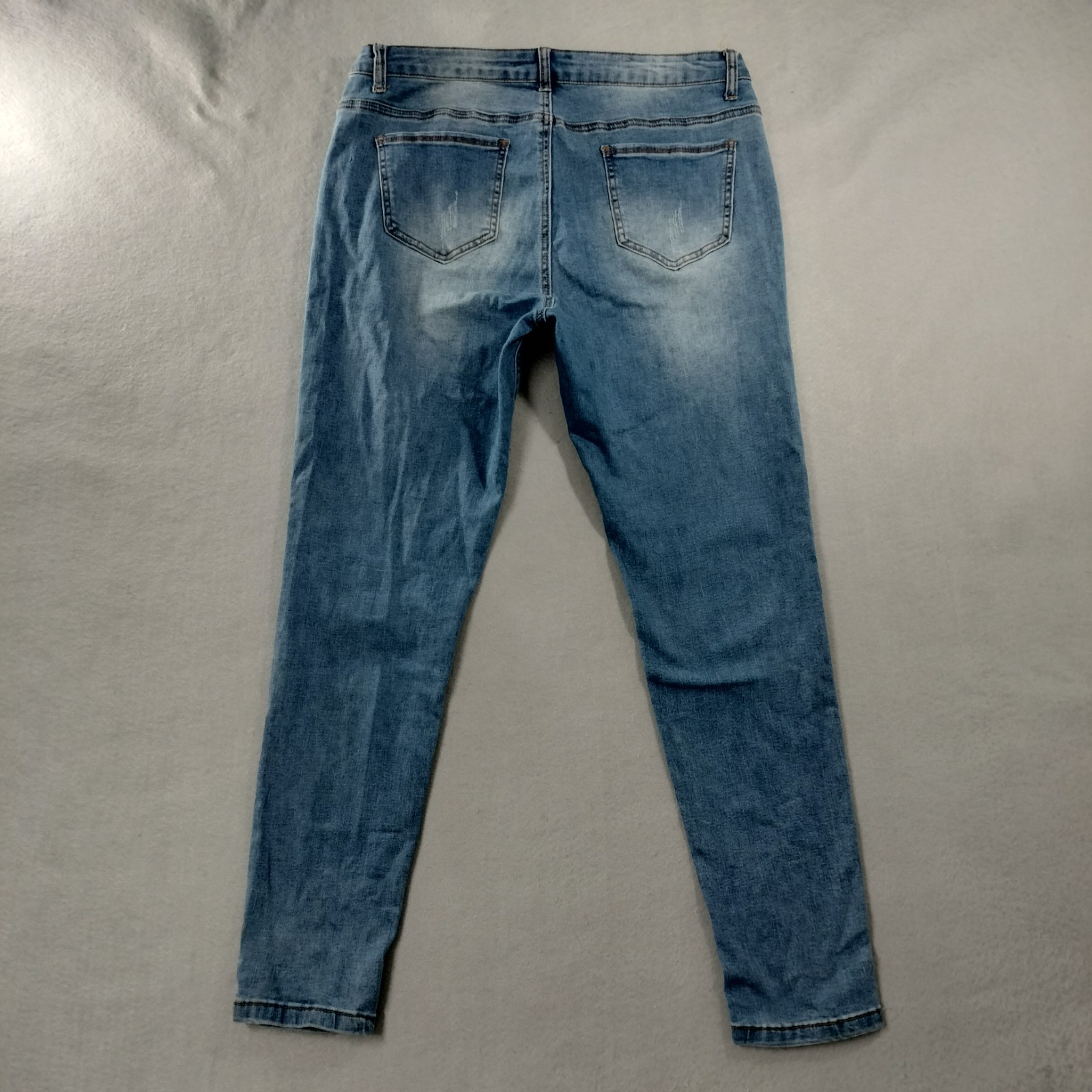 Foto 2 di 6