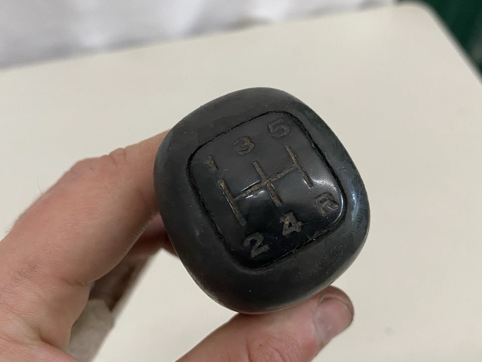 Datsun 280ZX 1979-83 OEM negro gris manual 5 velocidades MT palanca de cambios perilla de cambio Foto 3 de 4