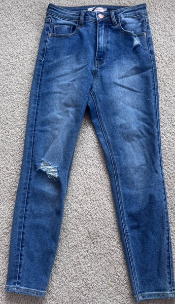 Womens Supre Dark Wash Ripped Skinny Jeans size 10 EUC