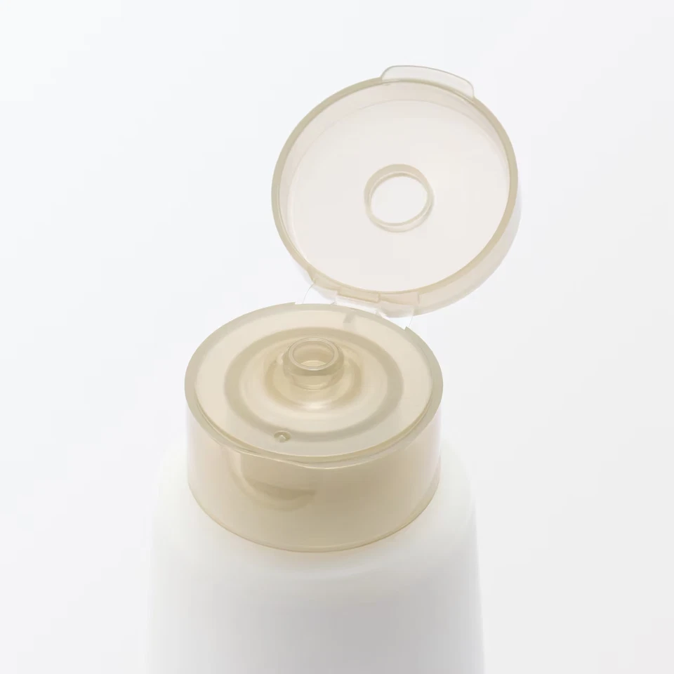 Nuevo Jabón Facial Suave Muji Hidrata y Limpia Sebo 30g/150g/220g Hecho en Japón Foto 2 de 3