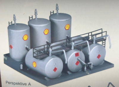 OIL / GAS BULK DISTRIBUTION DEPOT w/ 6 TANKS - HO Scale PLASTIC KIT - NEW