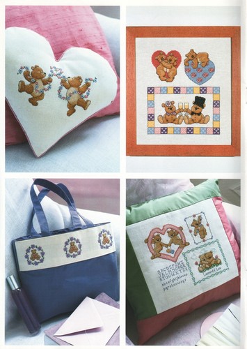 TEDDIES IN LOVE - Cross stitch charts - DMC - 12971-22 - 0668 - Picture 3 of 3