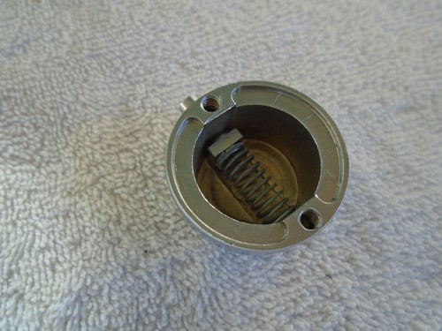 (1) VINTAGE 1960's CAMCO OAKLAWN ARISTOCRAT TOM DRUM CASING LUG-VG! - Picture 3 of 3