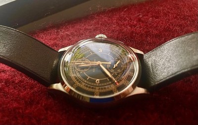 DAN HENRY 1937 Gilt Dress Chronograph