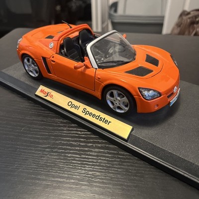 Orange Opel Speedster 1:18 Scale Diecast Model Car By Maisto