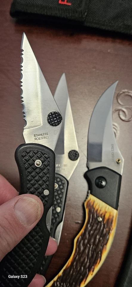 VINTAGE FROST FLYING FALCON STAINLESS ROSTFREI 8 KNIVES  SWISS ARMY TYPE KNIVES - Image 4 of 4