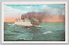 Postcard Michigan Grand Trunk Car Ferry  Boat Leaving Grand Haven c1920s