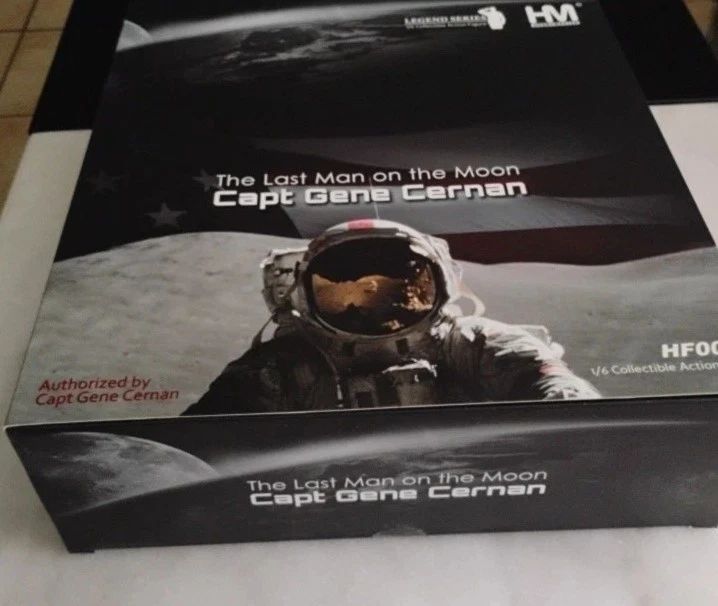 Selado 1/6 Capitão Gene Cernan, Último Homem na Lua. HobbyMaster Legend Series - Imagem 2 de 4