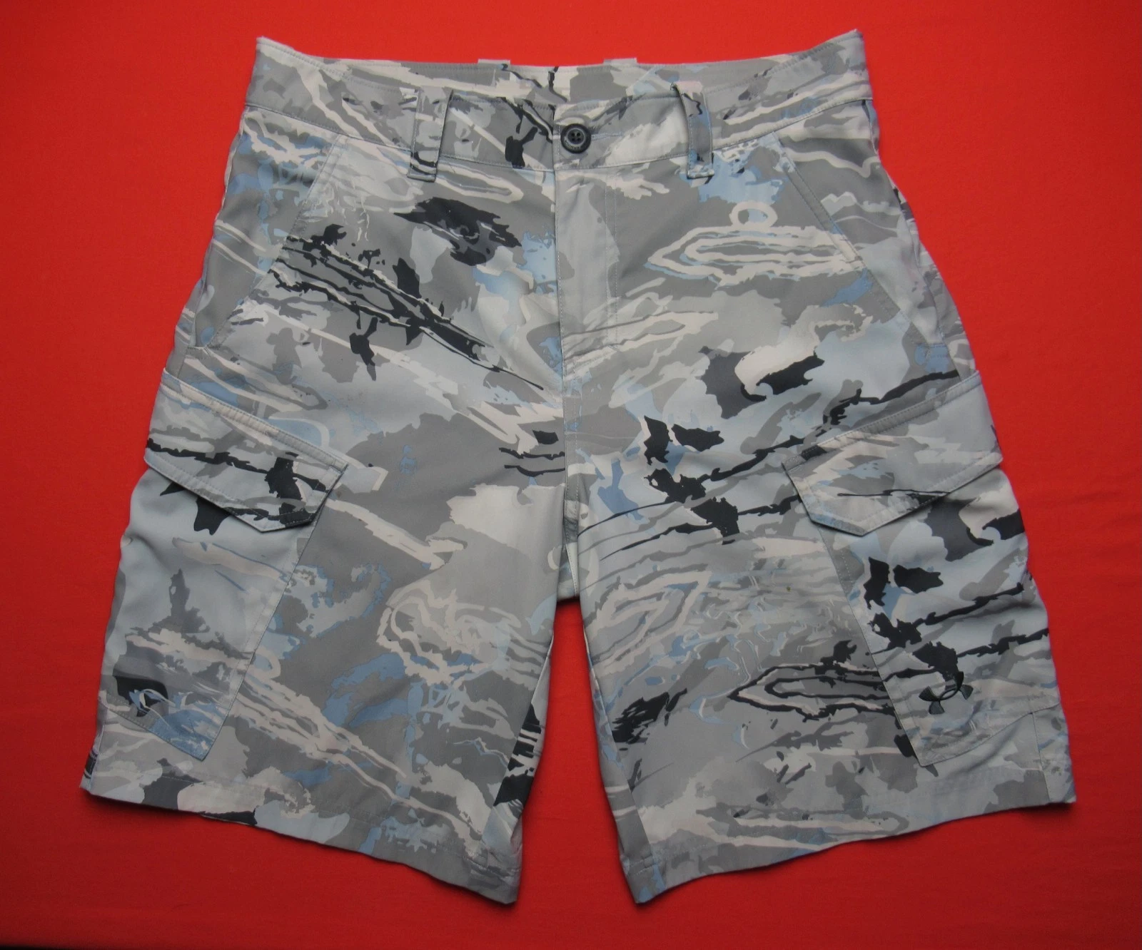 Under Armour Fish Hunter Camo-Gray 10" Fishing Cargo Shorts Mens 32 FREE SHIP