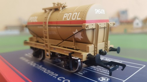 Bachmann 37-2014K 14T tank wagon, Ministry of Supply, Special Edition, boxed - Picture 4 of 8