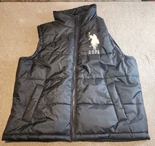 U.S. POLO ASSN MEN'S PUFFER VEST WITH LARGE WHITE LOGO BLUE COLOR SIZE LARGE