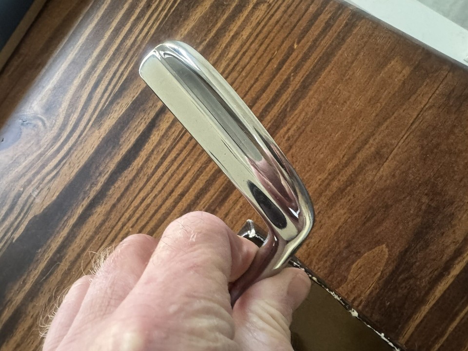 Mint One of a kind The Original Arnold Palmer Putter Signed