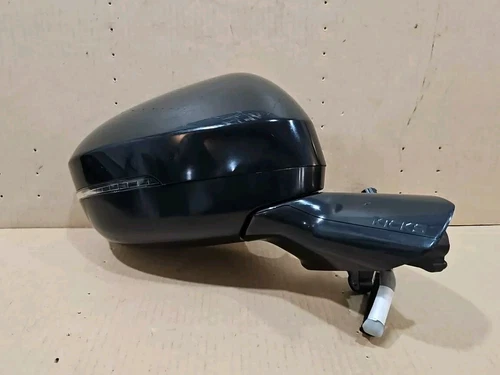 2025 NISSAN KICKS OEM RIGHT PASSENGER POWER MIRROR W LED TURN SIGNAL 963017LR0A
