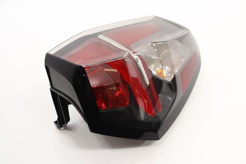 2021 - 2024 CHEVROLET SUBURBAN REAR LEFT OUTER TAILLIGHT LED LAMP OEM 85618751 - Picture 4 of 12