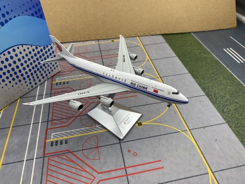 1:400 YY Wings Air China B747-8 B-2480 B-2481 B-2482 B-2485B-2486 B-2487 B-2479 - Picture 15 of 27